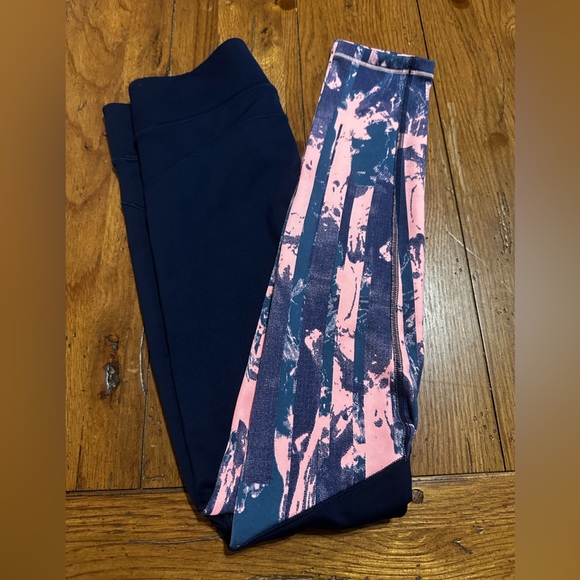 Under Armour - Cold Gear - Compression Leggings - Navy/Pink - XS - Picture 4 of 7